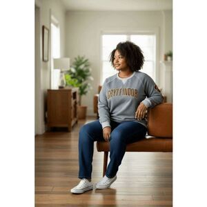 Harry Potter Gryffindor Crewneck Sweatshirt